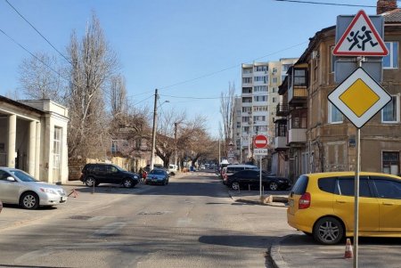 От Мечникова до спуска Ковалевского вводится одностороннее движение (фото, схема)