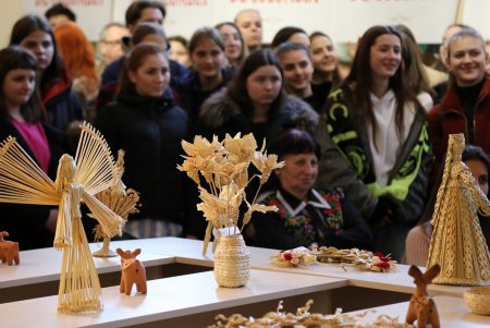 Одесситы знакомятся с традициями Колумбии (фоторепортаж)