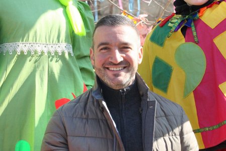 Блины, концерт и «дерево желаний»: масленичные гуляния в Летнем театре (фоторепортаж)