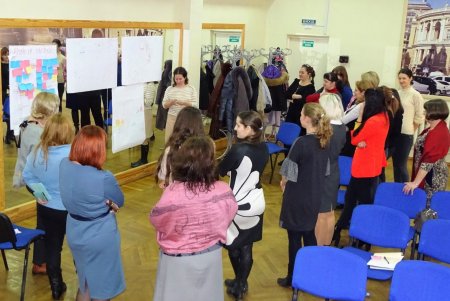 Одесских педагогов ознакомили с нюансами управления современными образовательными учреждениями (фото)