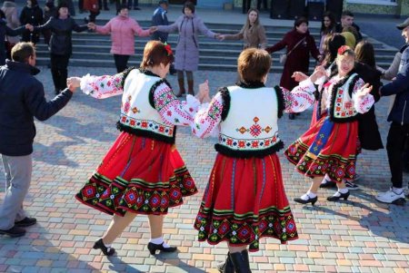 В Одесской области отметили «Мэрцишор» (фото) 