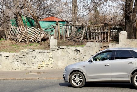 Колоритная Одесса: прогулка по Ольгиевскому спуску (фоторепортаж)