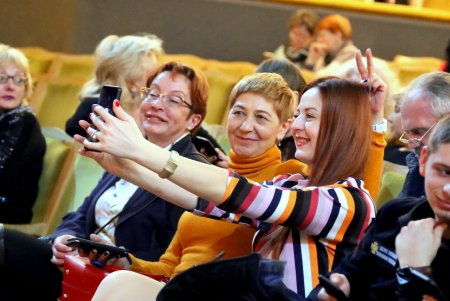 Накануне Международного женского дня состоялся конкурс «Мадам Одесса» (фоторепортаж)