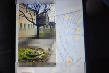 Дилер пытался избавиться от наркотиков на глазах у одесских патрульных (фото)