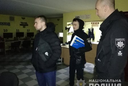 Курили и пили алкоголь: полицейские привлекли к ответственности подростков-нарушителей (фото, видео)