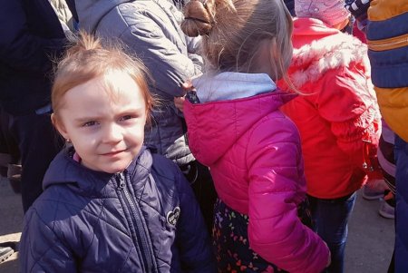 «Для милых дам»: в зоопарке прошел весенний праздник с конкурсами, играми и подарками (фото)