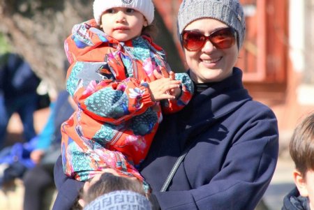 Юные и взрослые одесситы побывали в зоопарке на празднике «Для милых дам» (фоторепортаж)