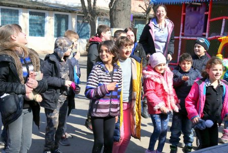 Юные и взрослые одесситы побывали в зоопарке на празднике «Для милых дам» (фоторепортаж)