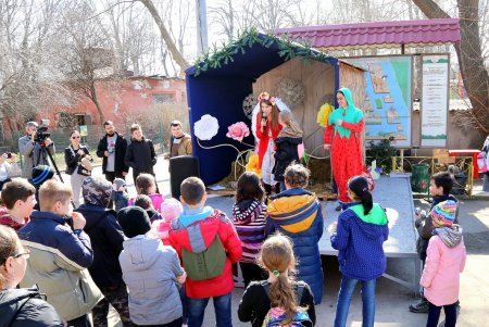 Юные и взрослые одесситы побывали в зоопарке на празднике «Для милых дам» (фоторепортаж)