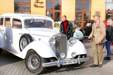По улицам города на десятках авто: женское авторалли «Одесса-мама» (фоторепортаж)