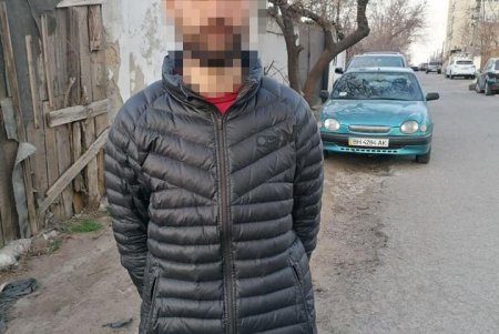 Еще минус один: закладчик пытался сбежать от одесских патрульных, но потерпел неудачу (фото)