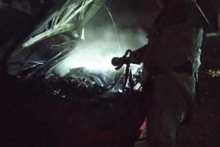 Ночью в Белгороде-Днестровском сгорело авто прокурора: полиция подозревает поджог (фото)