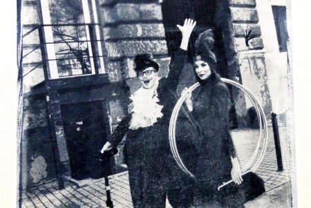 В Доме клоунов состоялась презентация арт-проекта фотохудожника Сергея Гуменюка «Коmediada» (фоторепортаж) 