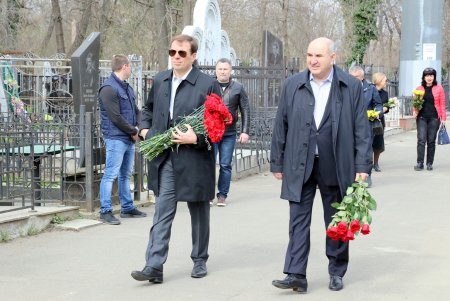 Горожане почтили память выдающегося одессита Бориса Литвака (фоторепортаж)