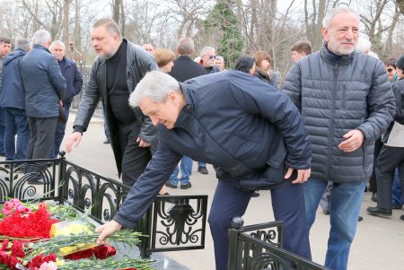 Горожане почтили память выдающегося одессита Бориса Литвака (фоторепортаж)