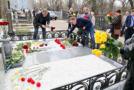 Горожане почтили память выдающегося одессита Бориса Литвака (фоторепортаж)