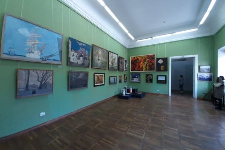 В Художественном музее открылась выставка «Суровые и стильные» (фото)
