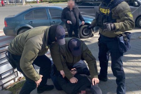 Кражи, разбои, грабежи: в Одессе действовала этническая преступная группировка (фото, видео)