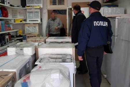 За нарушение карантина полицейские составляют административные протоколы (фото)