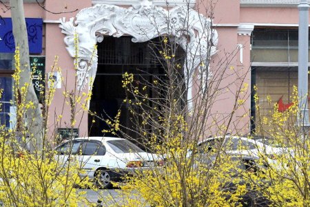 После введения в Одессе карантина шумные улицы города заметно опустели (фоторепортаж) 