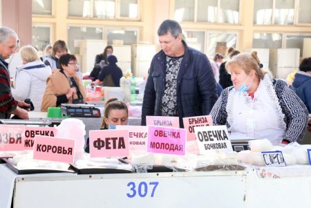 Одесский продовольственный рынок «Привоз» – работает (фоторепортаж)