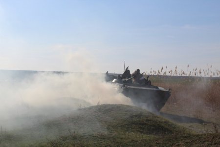 В Одесском регионе для морских пехотинцев провели ротные тактические учения (фото)
