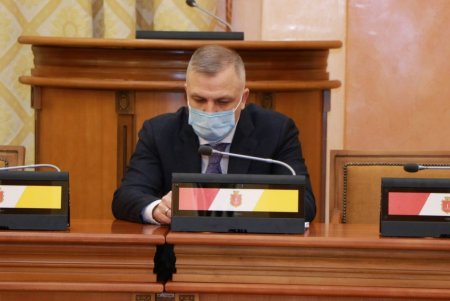 На заседании комиссии по ЧС был рассмотрен вопрос разворачивания госпитальных баз в городе (видеокомментарий)