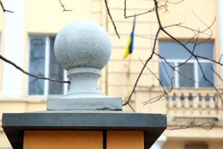 Капитальный ремонт школы №122 (фоторепортаж)