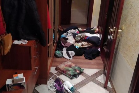 Бдительная одесситка помогла задержать преступников, вломившихся в квартиру соседей (фото)