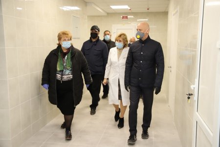 Городской голова посетил инфекционную больницу (фоторепортаж)