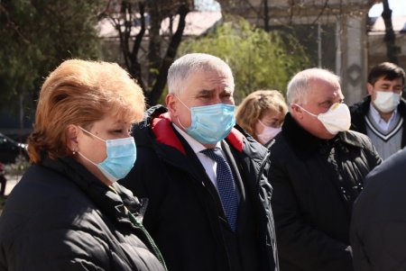 Одесские медики, задействованные в борьбе с коронавирусом, получат доплаты из городского бюджета (фото, видео)