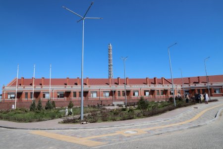 Муниципалитет передал восемь новых аппаратов ИВЛ инфекционной больнице (фото)