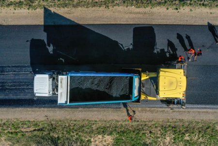 В Раздельнянском районе ремонтируют межобластную трассу (фото)