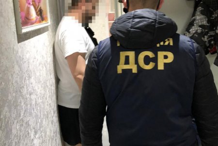 Задержаны участники опасной банды, грабившей прохожих в безлюдных местах (фото)