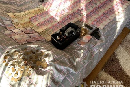 Задержаны участники опасной банды, грабившей прохожих в безлюдных местах (фото)