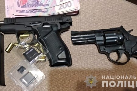Задержаны участники опасной банды, грабившей прохожих в безлюдных местах (фото)