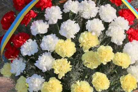 Одесситы почтили память освободителей города, несмотря на карантин (фоторепортаж)