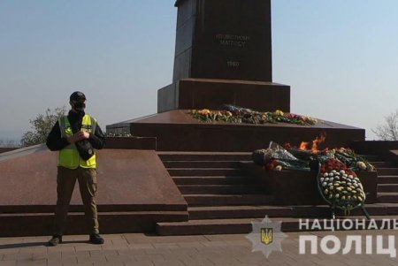 Во время празднования 76-й годовщины освобождения Одессы полиция зафиксировала только два нарушения (фото, видео)