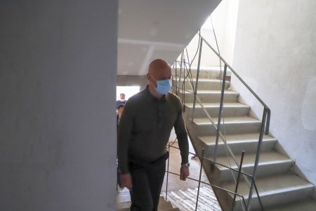Мэр Одессы проинспектировал строительство жилого дома на поселке Котовского (фото)