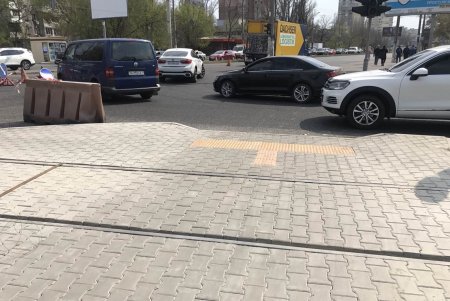 С субботы меняется движение на проспекте Небесной Сотни: начинается второй этап реконструкции перекреста (схема)