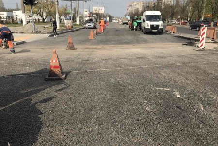 С субботы меняется движение на проспекте Небесной Сотни: начинается второй этап реконструкции перекреста (схема)