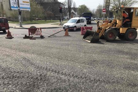 С субботы меняется движение на проспекте Небесной Сотни: начинается второй этап реконструкции перекреста (схема)