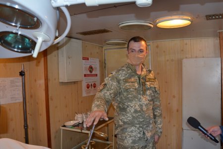 На случай заболевания коронавирусом моряков ВМС в Одессе подготовлен специальный санитарный катер (фото, видео)