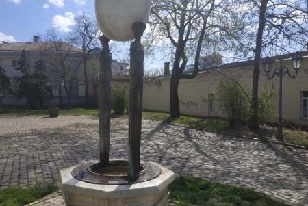 В Одессе запустили первые фонтаны (фото)