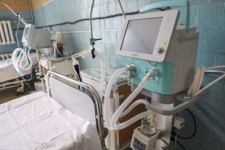 Новые аппараты ИВЛ уже установили в опорных больницах Одессы (фото)