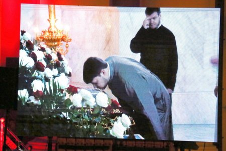 Пасхальное богослужение в Спасо-Преображенском соборе (фоторепортаж)