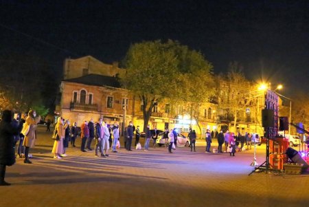 Пасхальное богослужение в Спасо-Преображенском соборе (фоторепортаж)