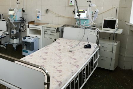 Опорные в борьбе с COVID-19 одесские городские больницы получили новые мониторы пациента (фото)