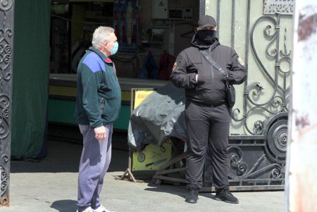 Одесский «Привоз» закрыт на карантин (фоторепортаж)
