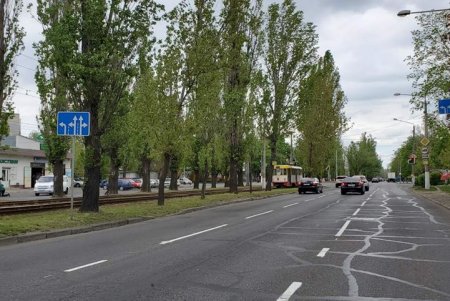 На улице с интенсивным движением в Малиновском районе нанесена свежая дорожная разметка (фото)